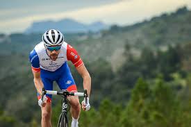 La Groupama-FDJ a annoncé le programme 2022 de ses différents leaders. Tandis que Demare emmènera les sprints sur le Giro, Pinot sera sur le Tour de France avec Gaudu.