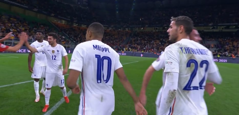 Notes Espagne France - La France une nouvelle fois renversante gagne la Ligue des Nations aux dépends des Espagnols (2-1). Avec un Benzema Royal !