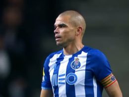 À 41 ans et 113 jours, Pepe va devenir le joueur le plus vieux à disputer un match de l'Euro