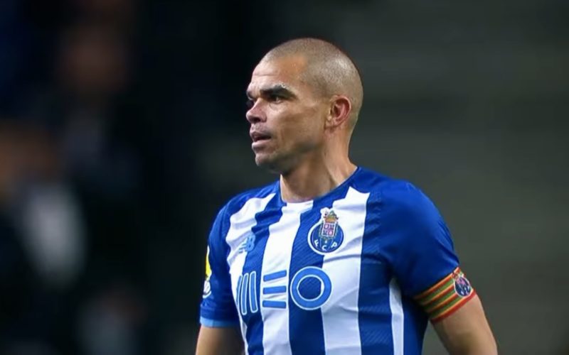 À 41 ans et 113 jours, Pepe va devenir le joueur le plus vieux à disputer un match de l'Euro